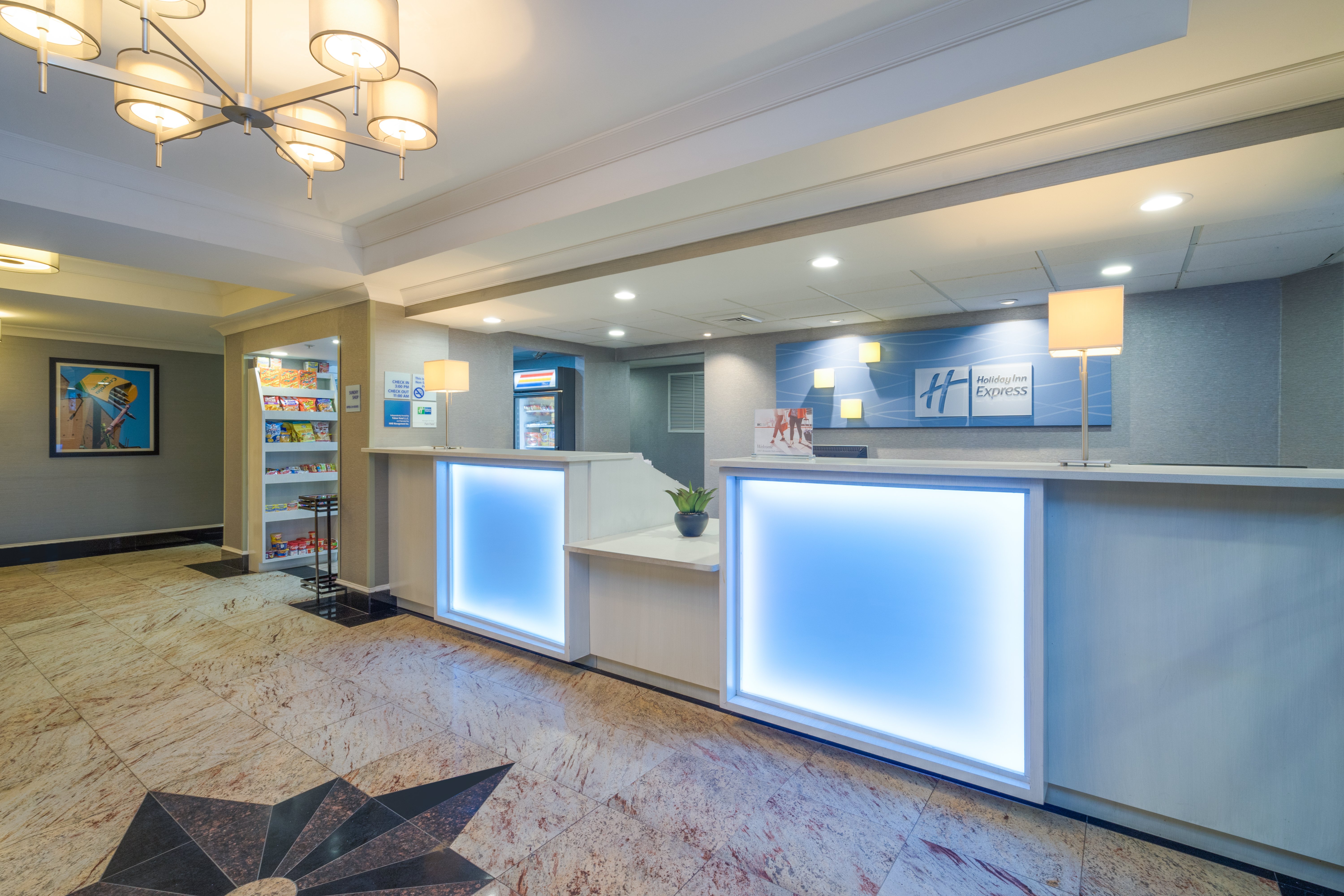 Holiday Inn Express Hotel Suites Easton 8/63