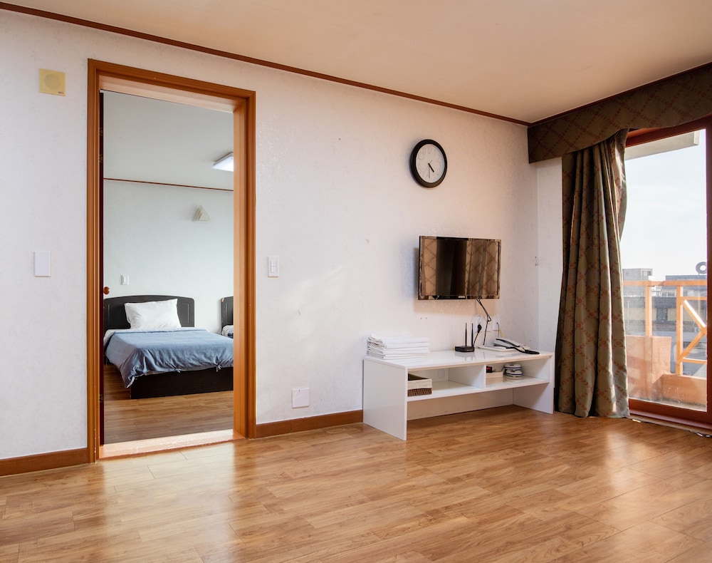 Jeju Tovice Condo Family 20/50