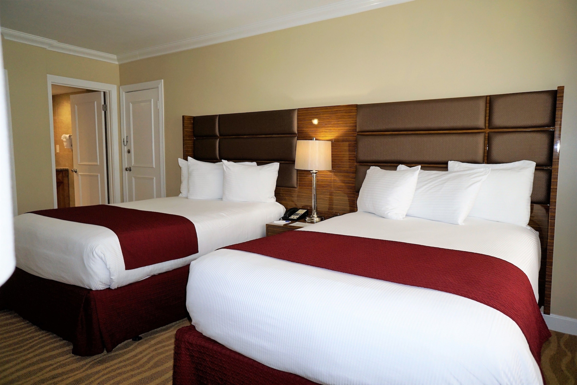 Suite, 2 Double Beds, Ocean View