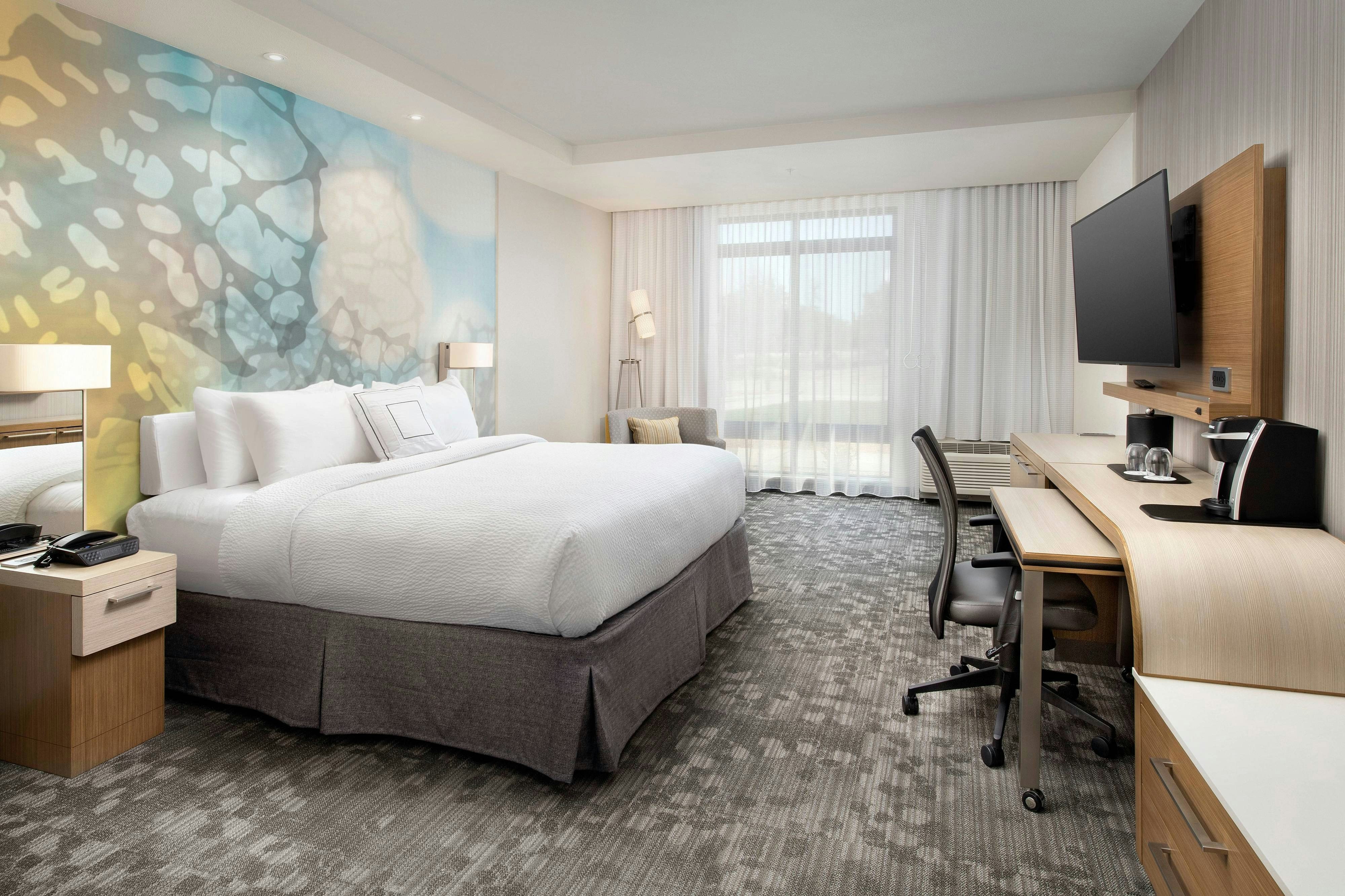 Room, King Bed