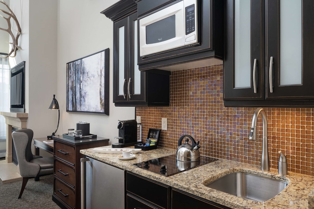 Waldorf Astoria Park City 66/81
