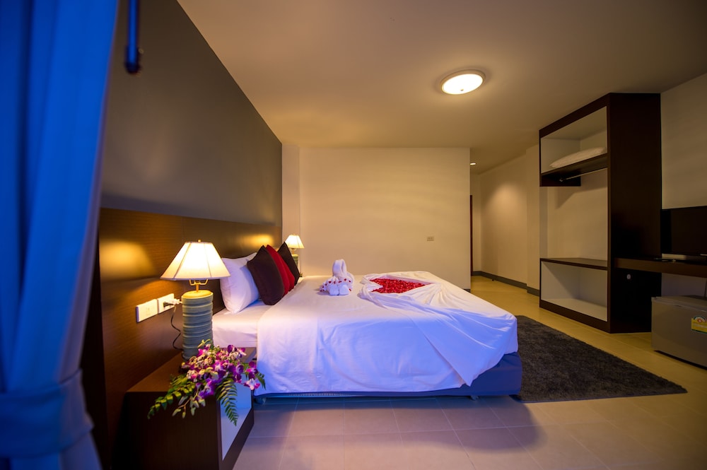 Z-Talay House 15/39