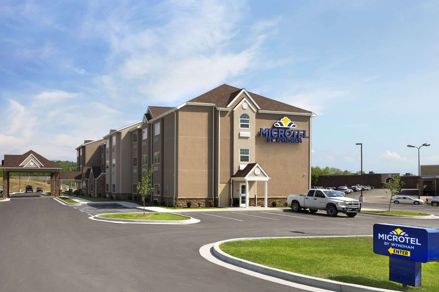Sonesta Essential Fairmont 8/10