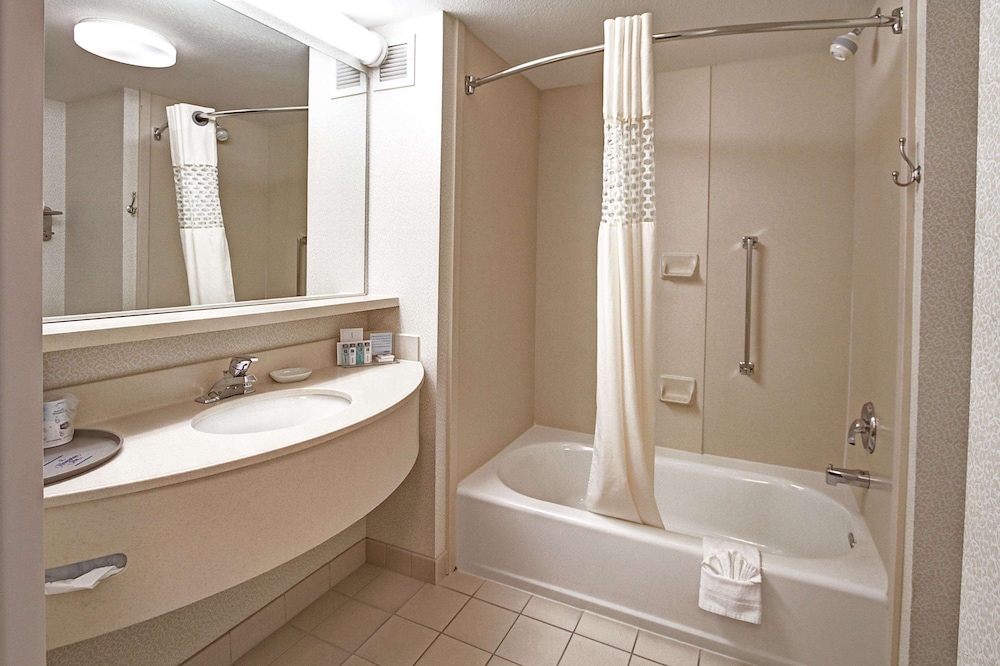 Hampton Inn Milpitas 12/40