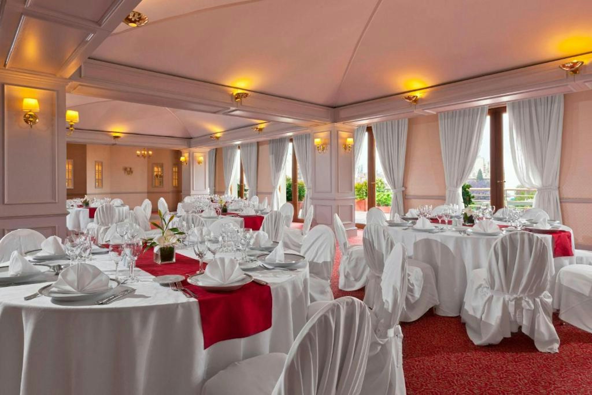 Quinto Centenario Hotel 27/36