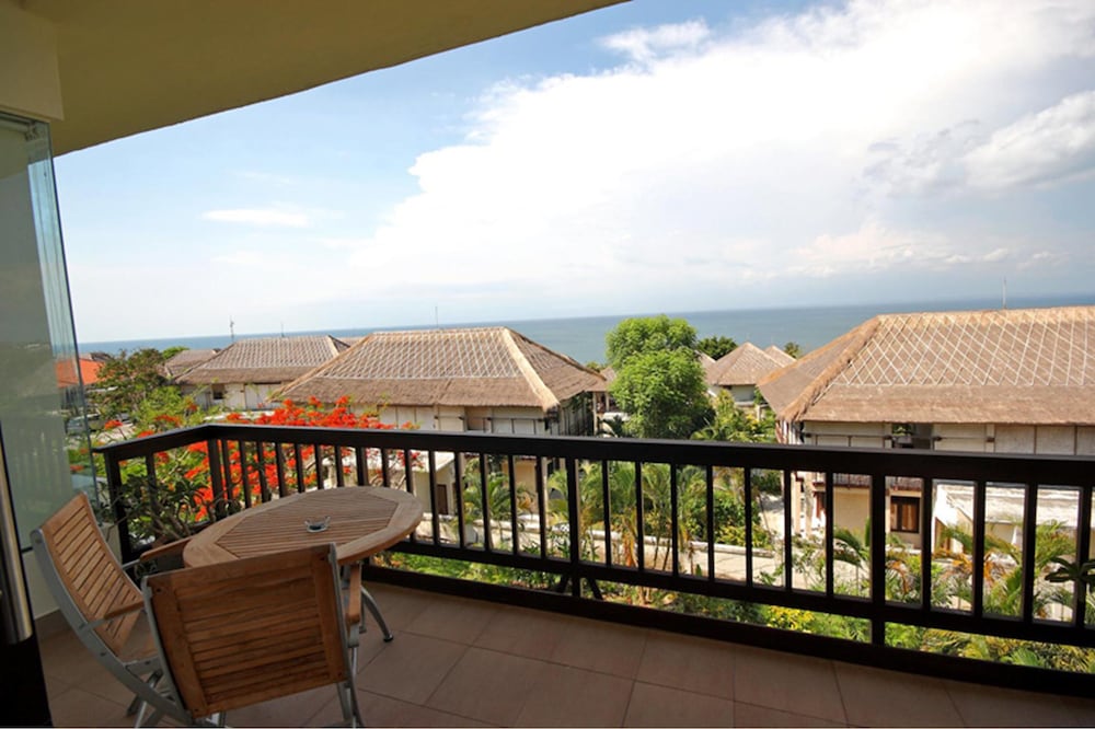 Blue Point Resort and Spa 6/73