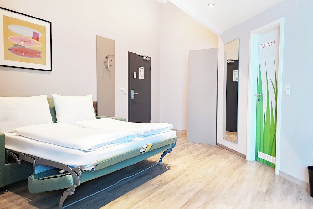 لوفت عائلي بسرير فردي بغرفة نوم واحدة بمنطقة جلوس، Select Hotel A1 Bremen 2/6