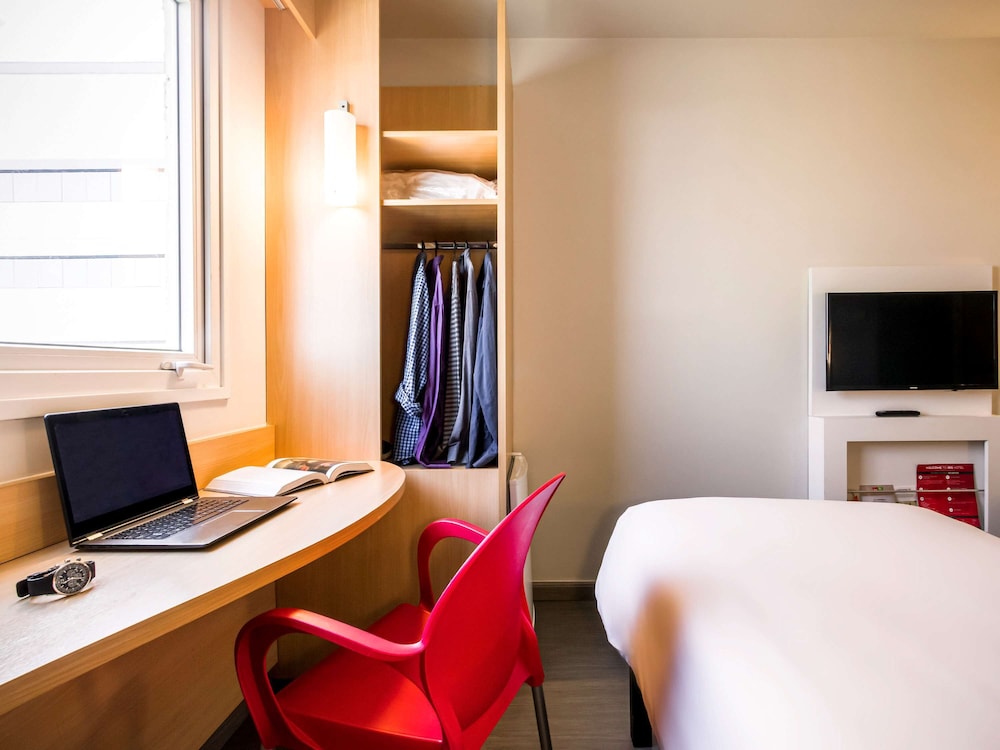 Ibis Marilia 27/64
