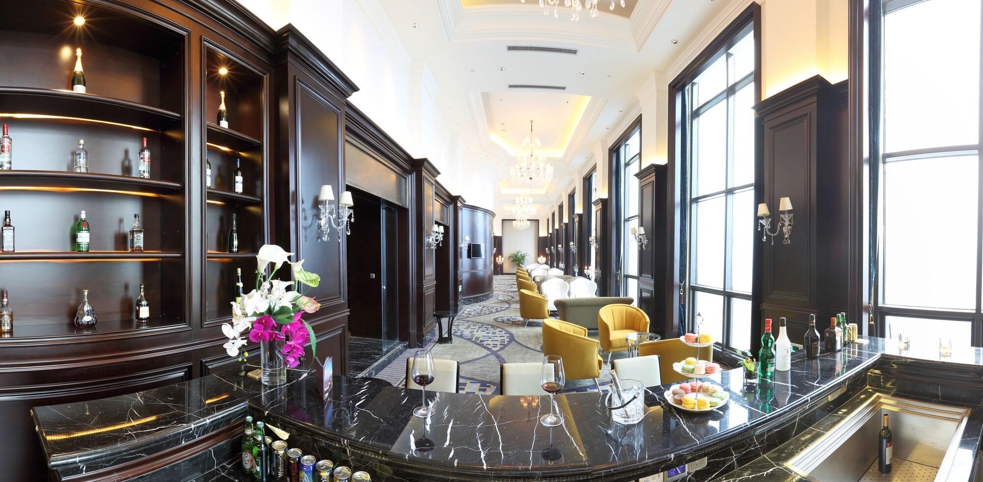 Linhai S And N International Hotel 31/39