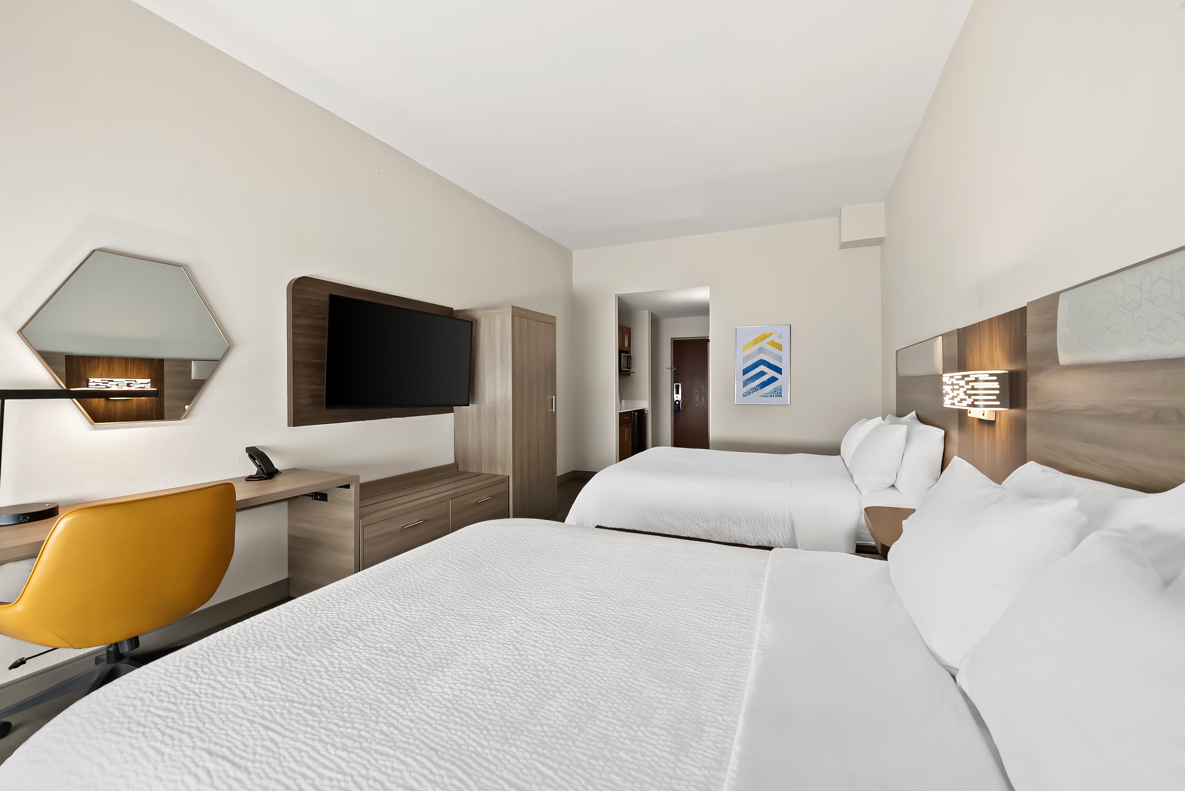 Holiday Inn Express Suites Raleigh Ne Medical Ctr Area 18/74