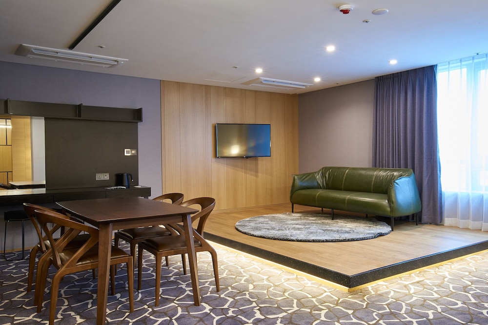 Hotel TT Seomyeon 42/55