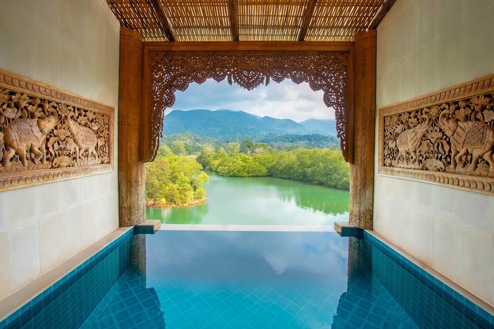 Santhiya Koh Chang Resort 40/75
