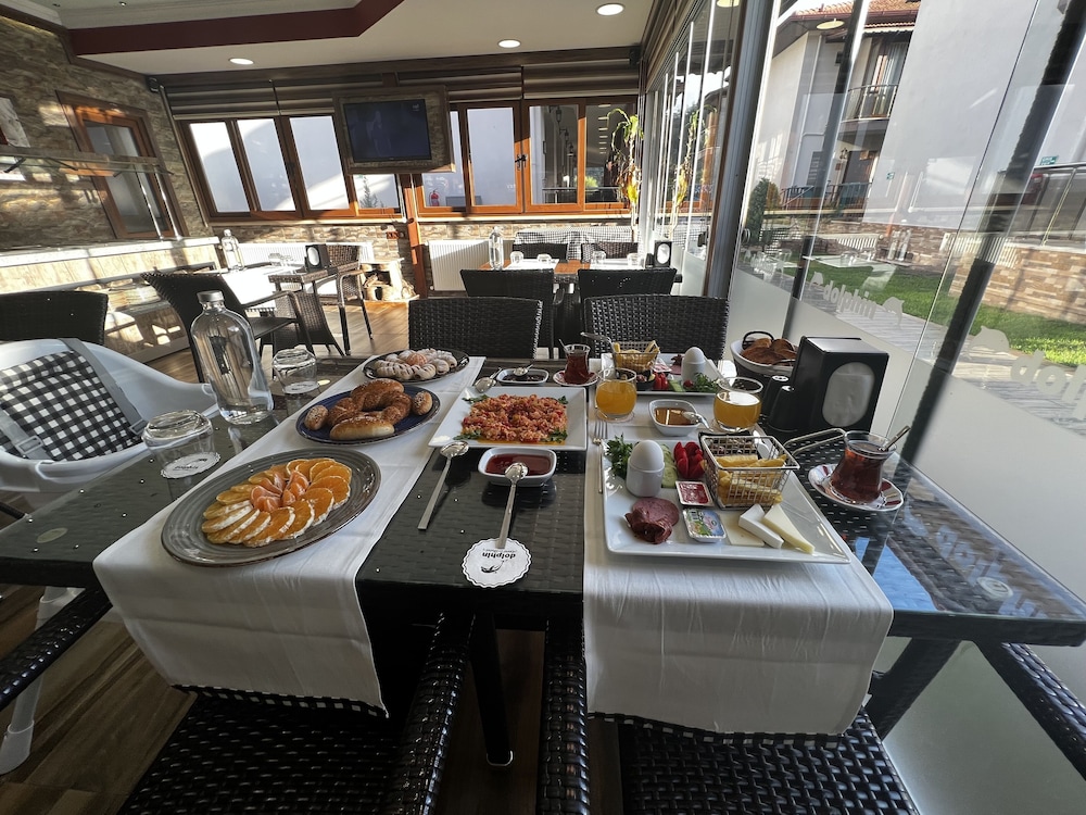 Dolphin Apart Hotel Sarigerme 53/67