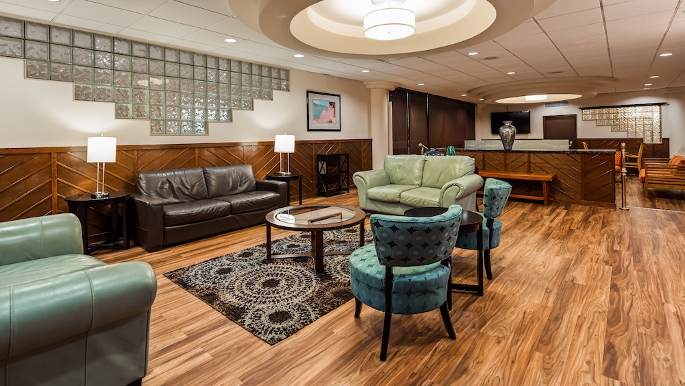 Airport Honolulu Hotel, Trademark Collection by Wyndham 41/63