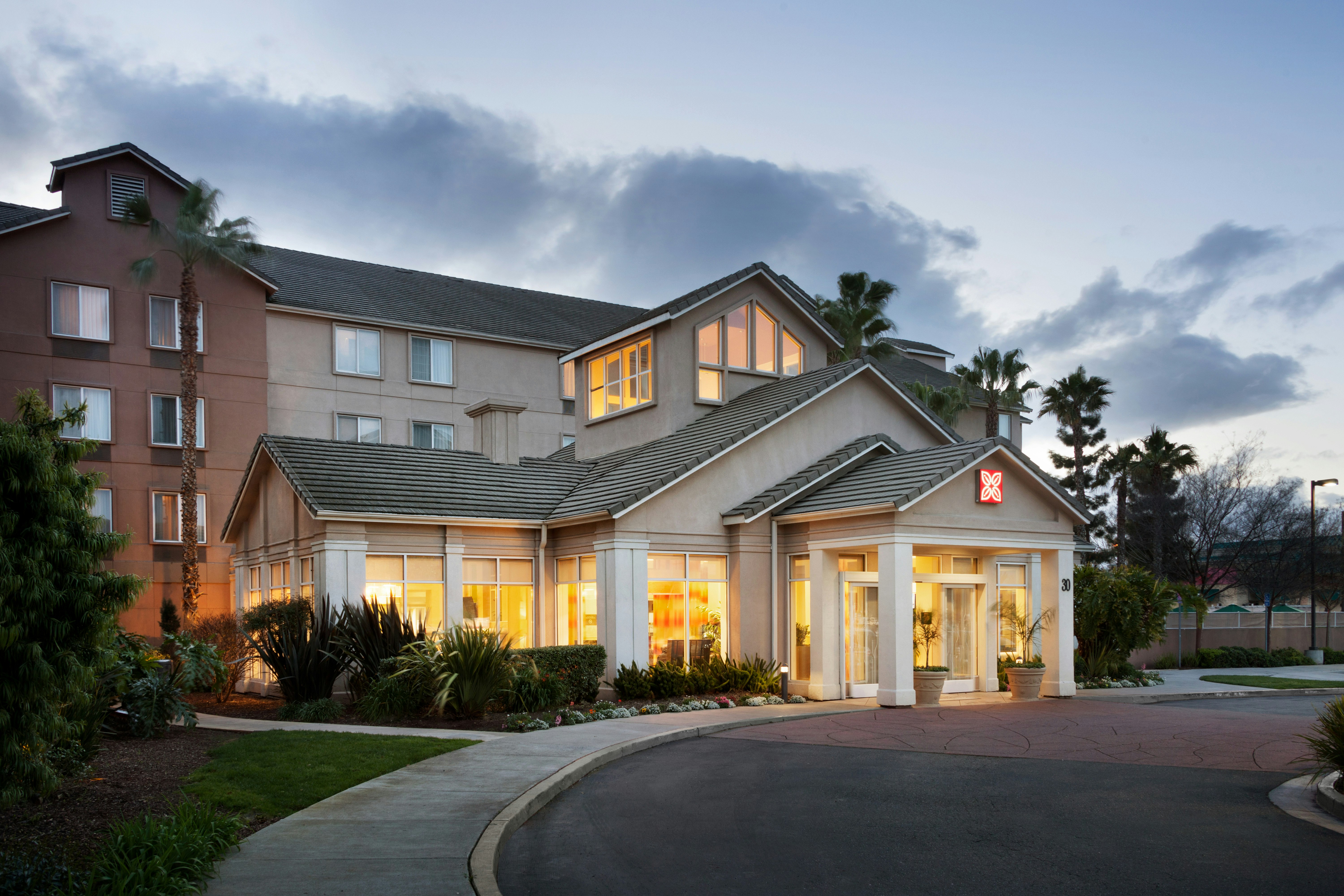 Hilton Garden Inn Gilroy 2/18