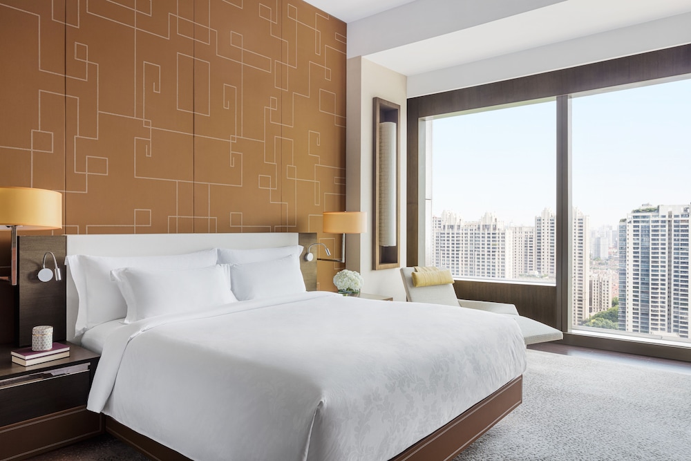 The Langham Shanghai Xintiandi 12/83