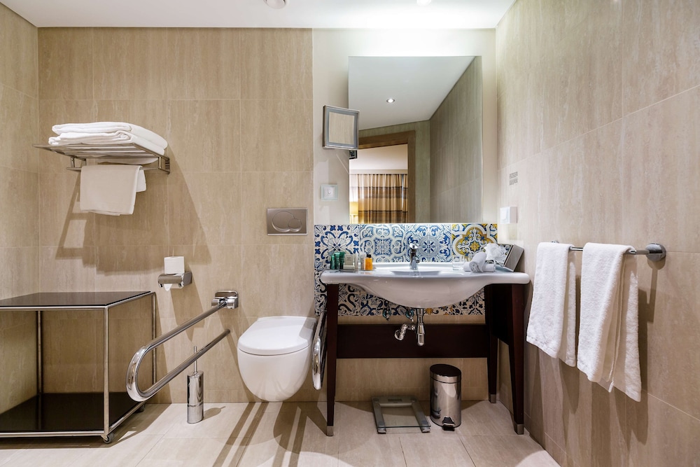 Hilton Vilamoura As Cascatas Golf Resort & Spa 61/77