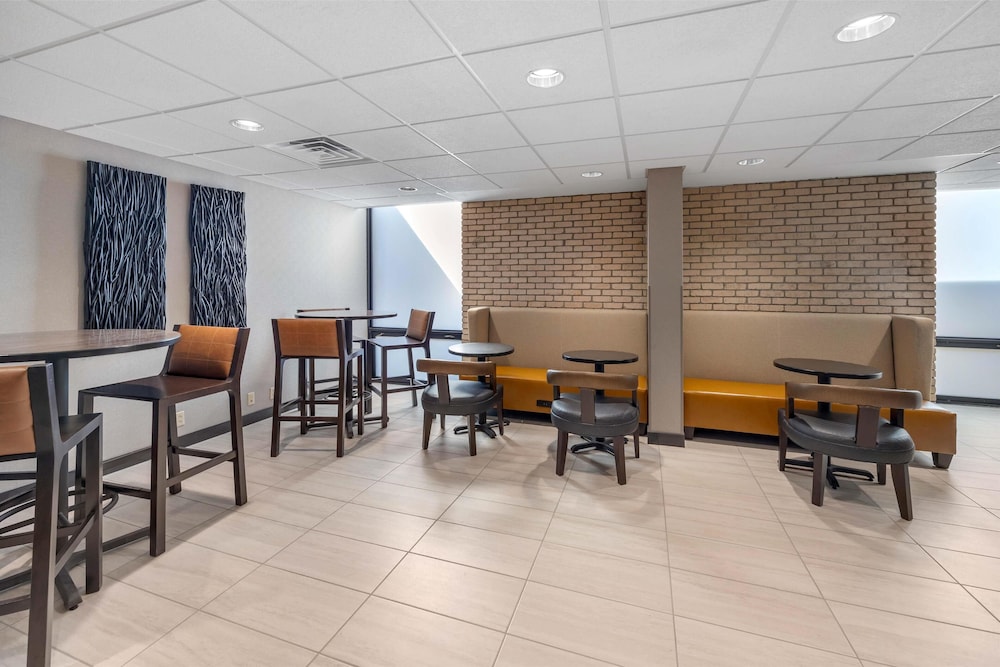 Drury Inn and Suites Paducah 39/50
