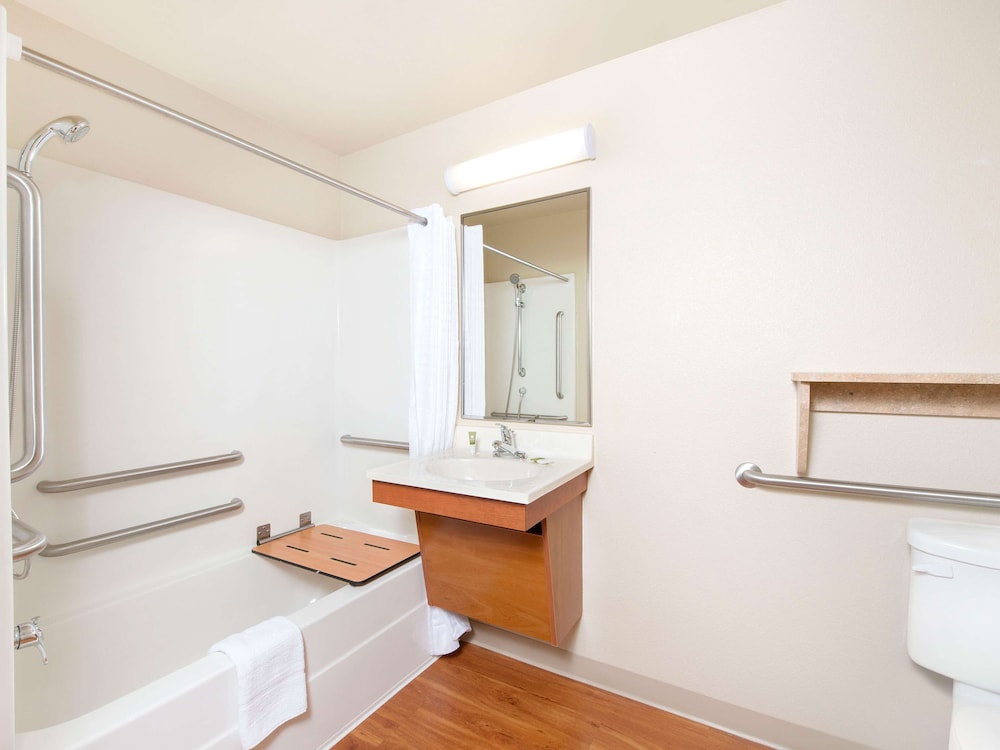 Extended Stay America Select Suites Atlanta Chamblee 51/53