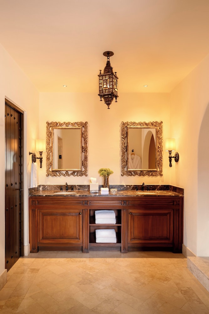 Rosewood San Miguel de Allende 11/76