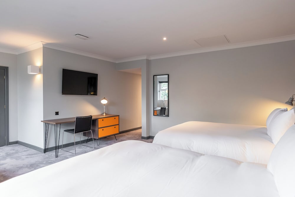 FAMILY, 2 DOUBLE BEDS