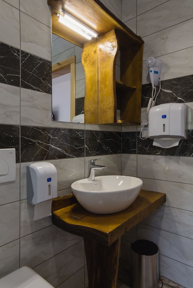 Rustic Lodge Plitvice 46/47