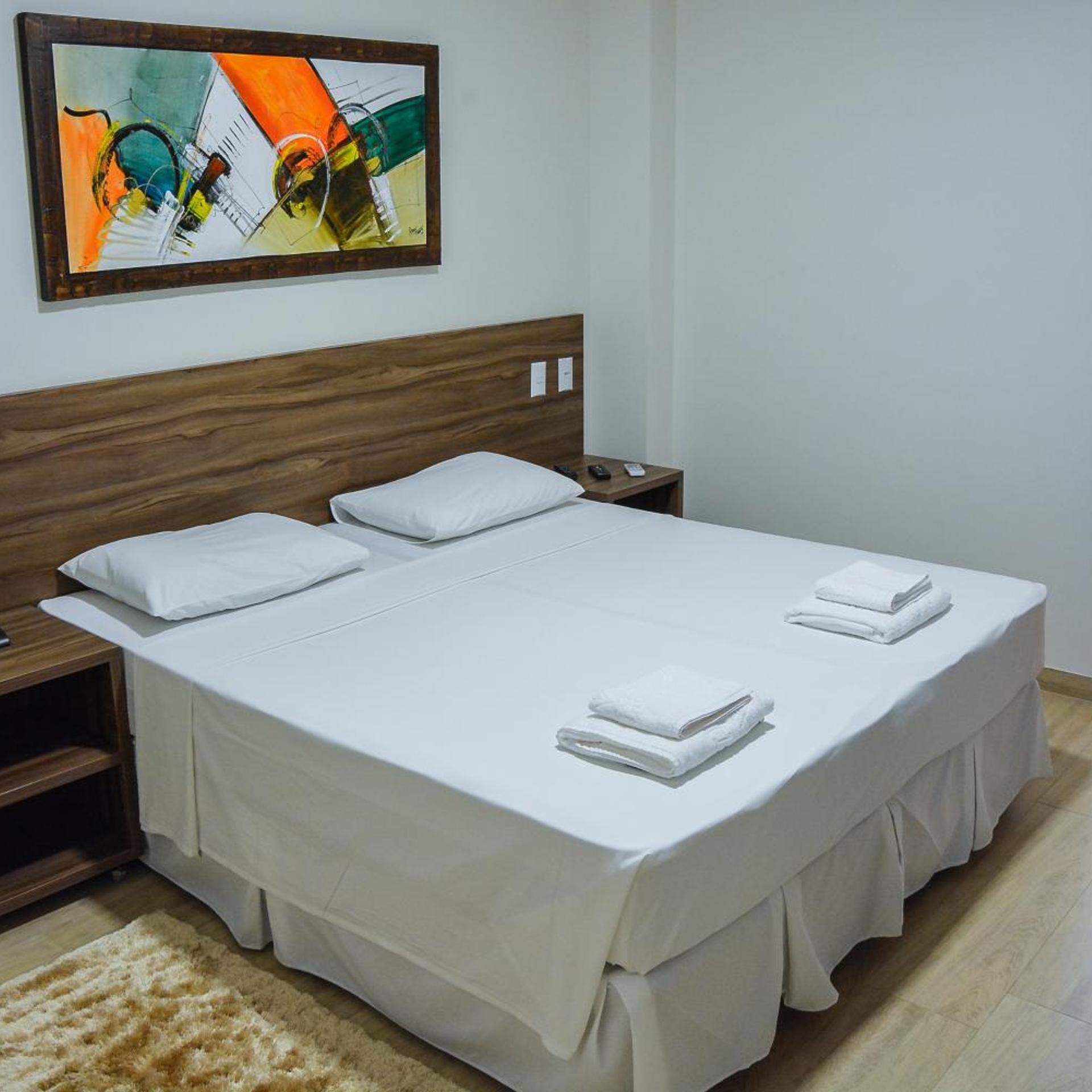Mac Hotel 8/46