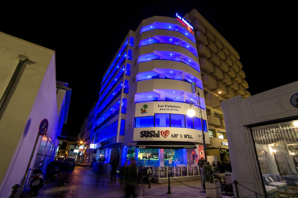 Les Palmiers Beach Hotel 4/69