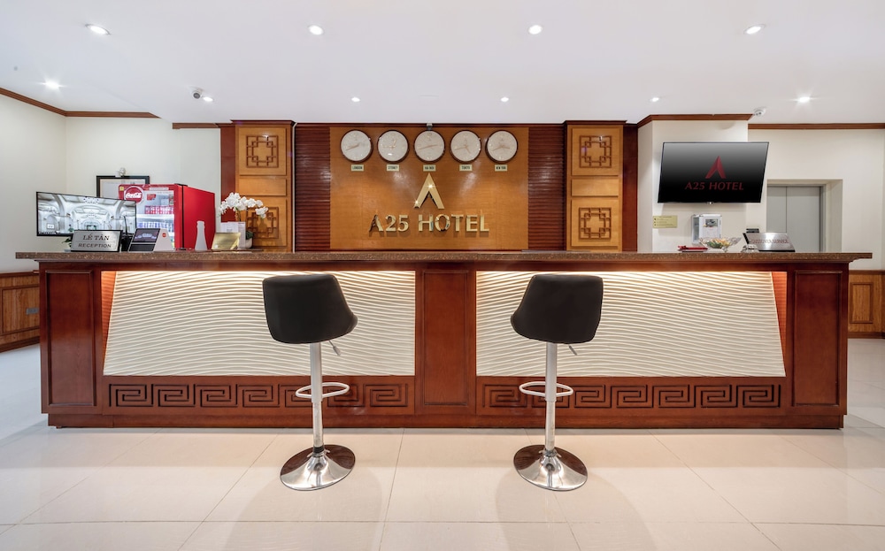 A25 Hotel - 705 Lac Long Quan 13/65