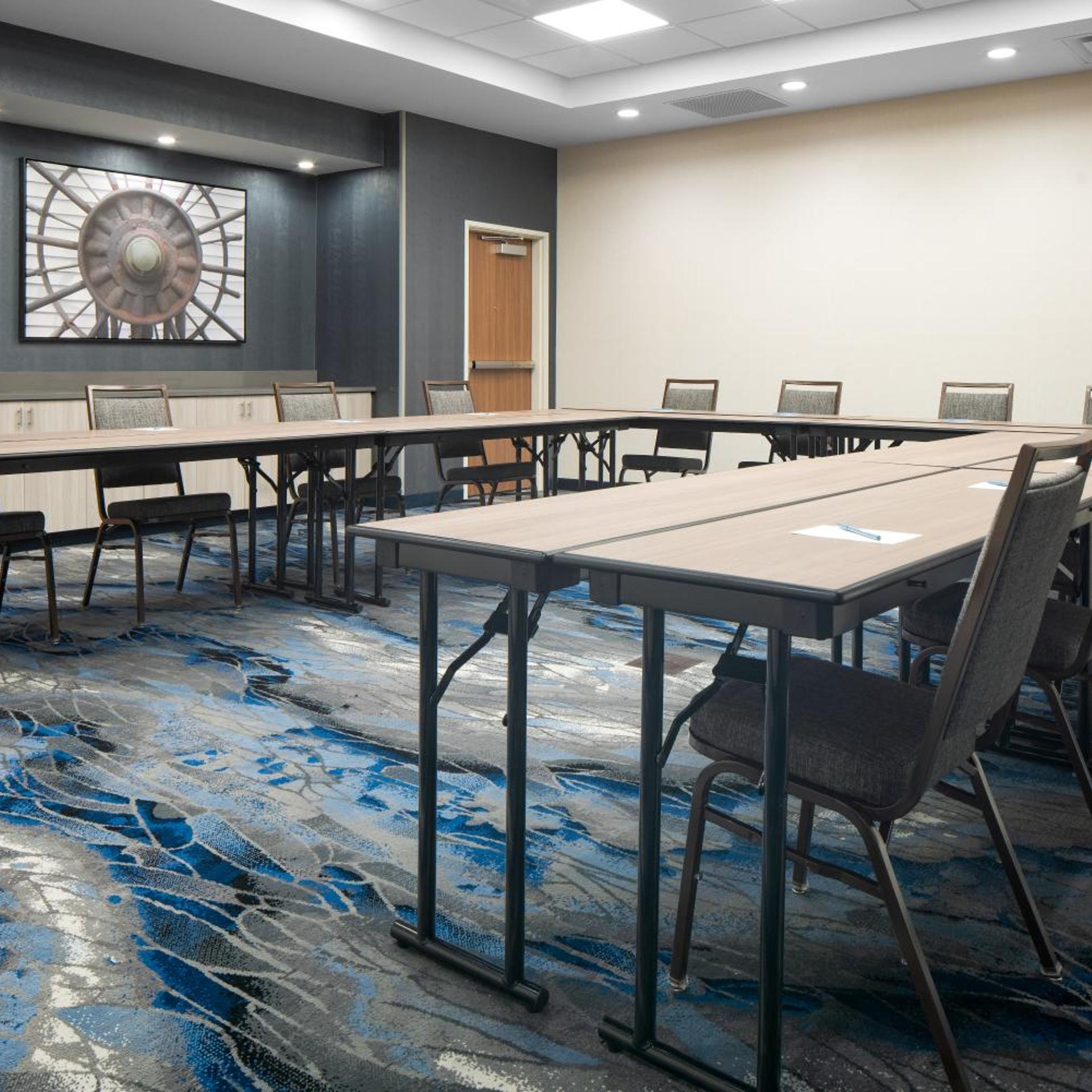 Fairfield Inn & Suites by Marriott Ashtabula 22/32