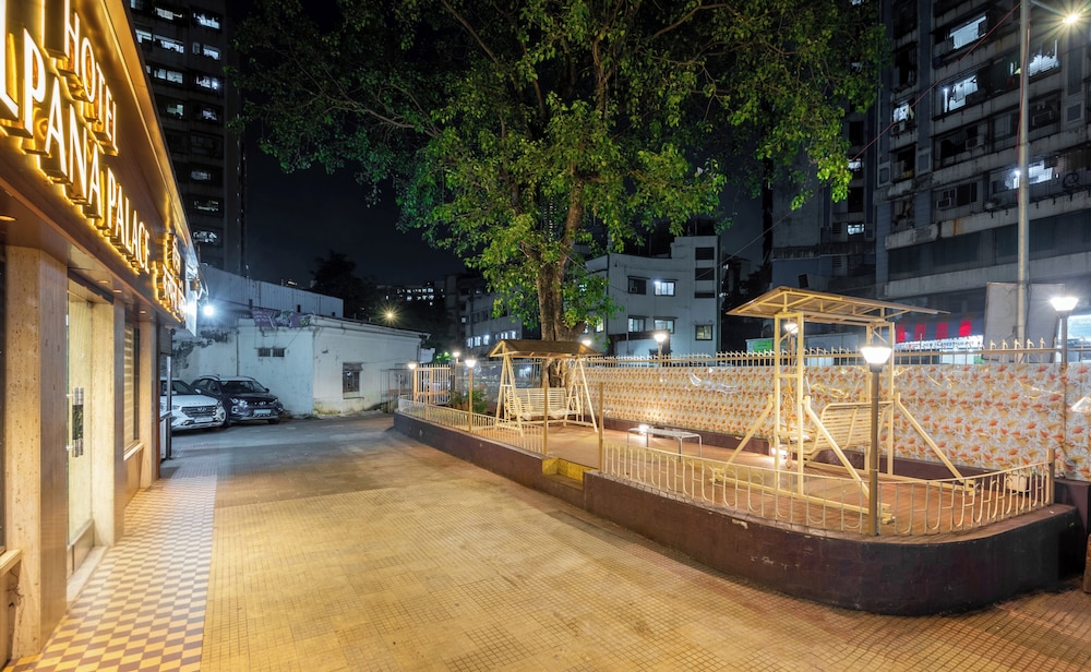 Hotel Kalpana Palace 45/48