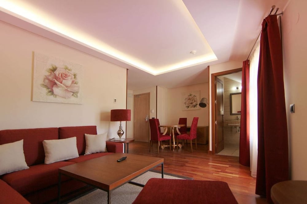 Hotel Casa Consistorial 27/53