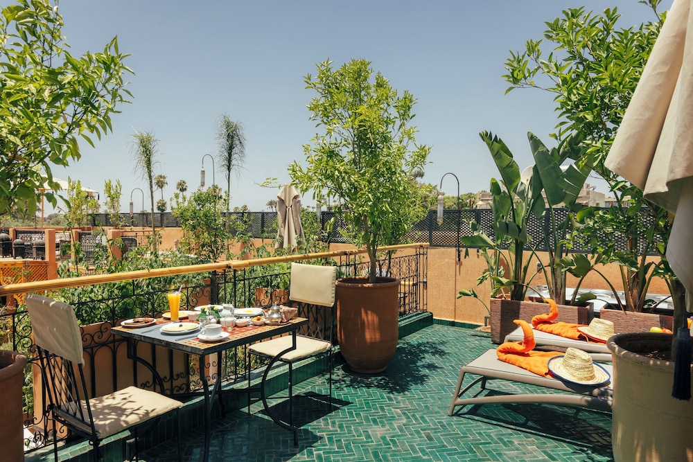 Riad Anya 44/50
