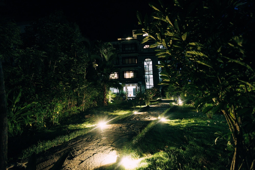 Hotel Tulsi 45/50