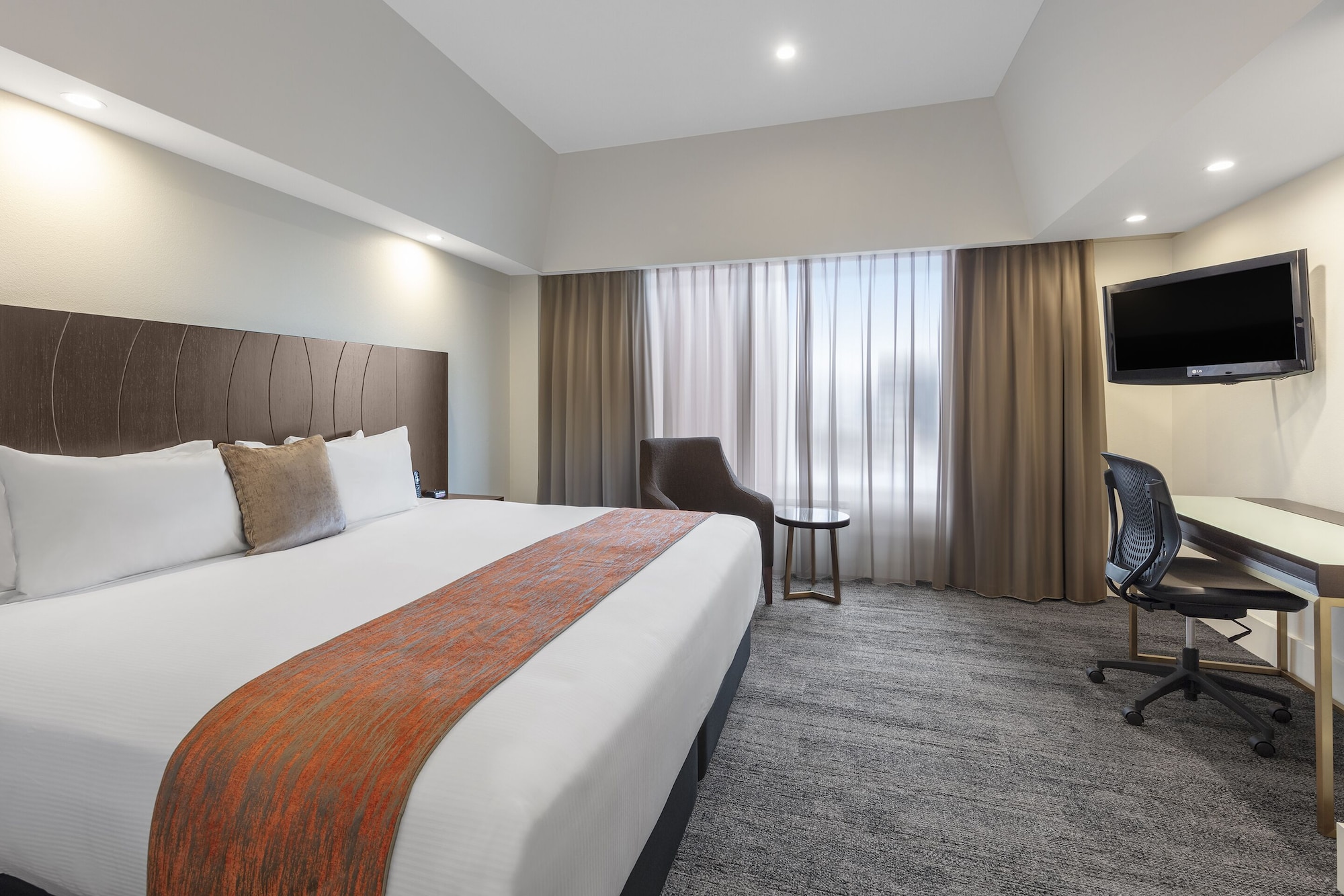 King Suite with Harbour View