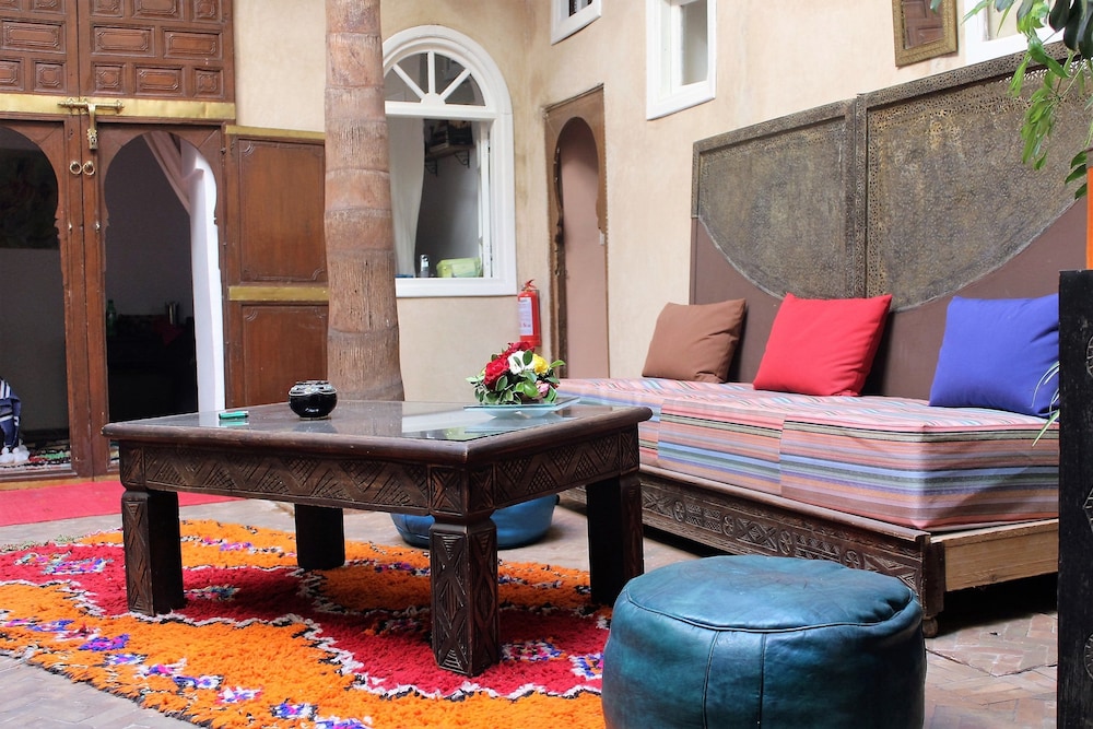 Riad Al Amine 22/30