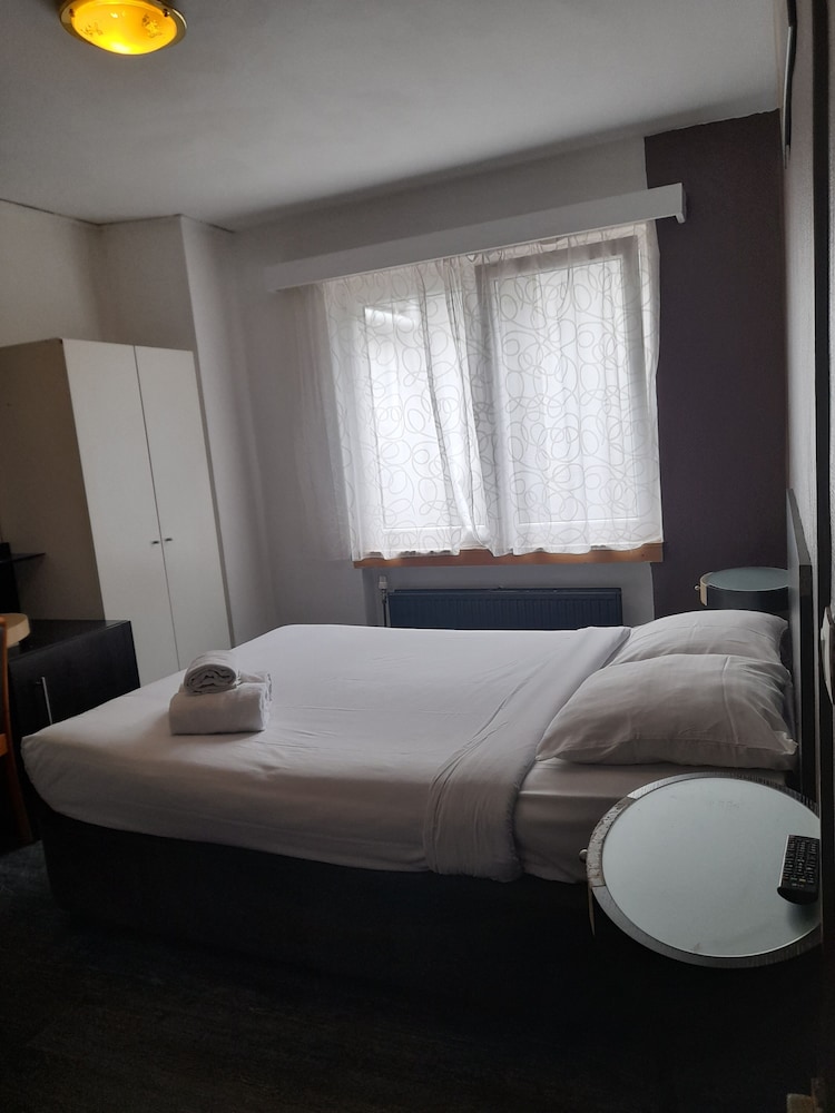 Hotel Albergo 22/46