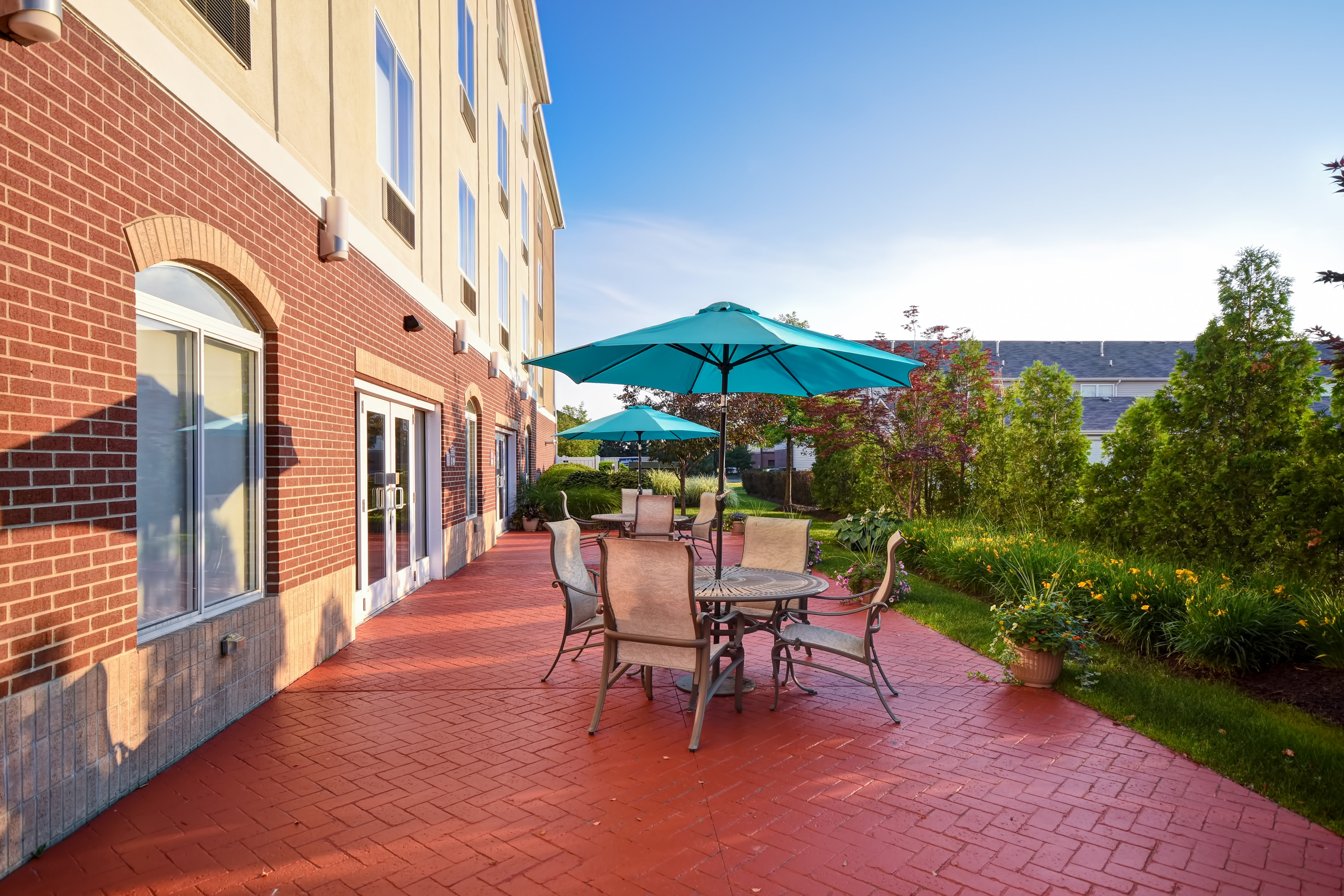 Holiday Inn Express Suites Schererville 55/57