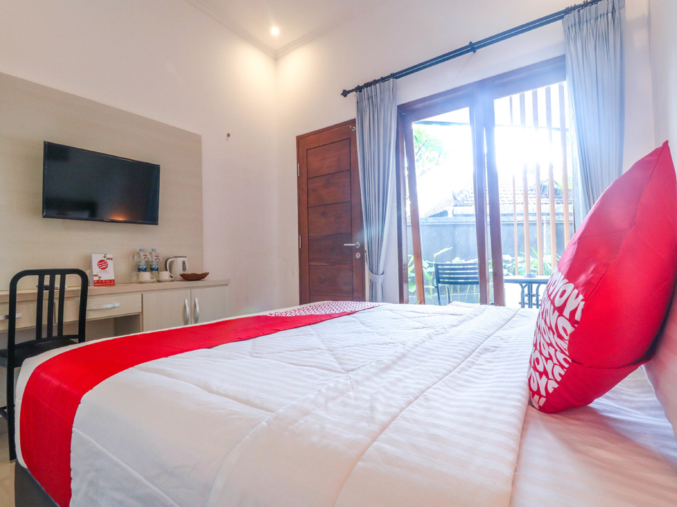 OYO 1051 De Loran Hotel 17/38