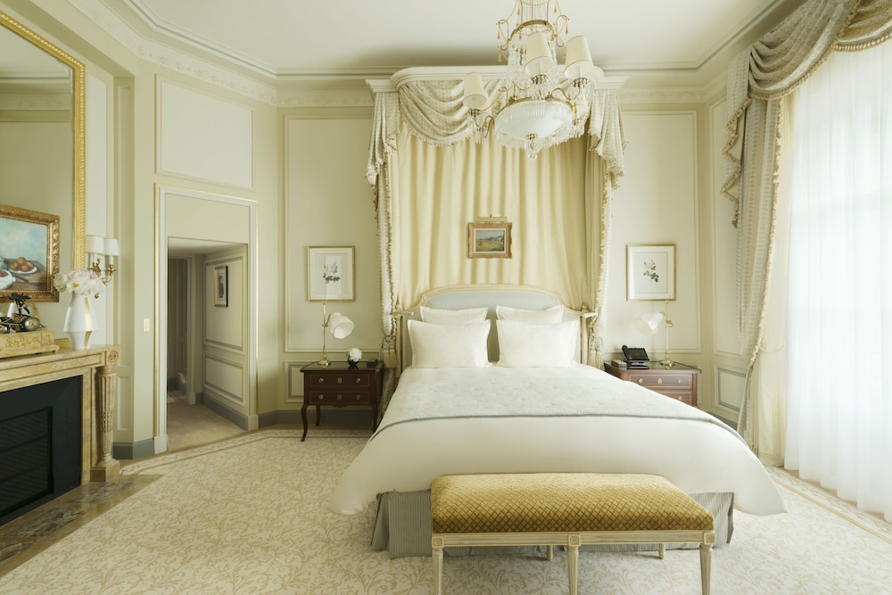 Ritz Paris 10/86