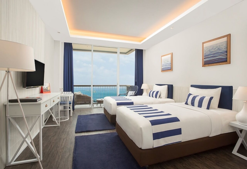 غرفة ديلوكس بسريرين منفصلين بإطلالة على البحر، Swiss Belresort Belitung 3/9