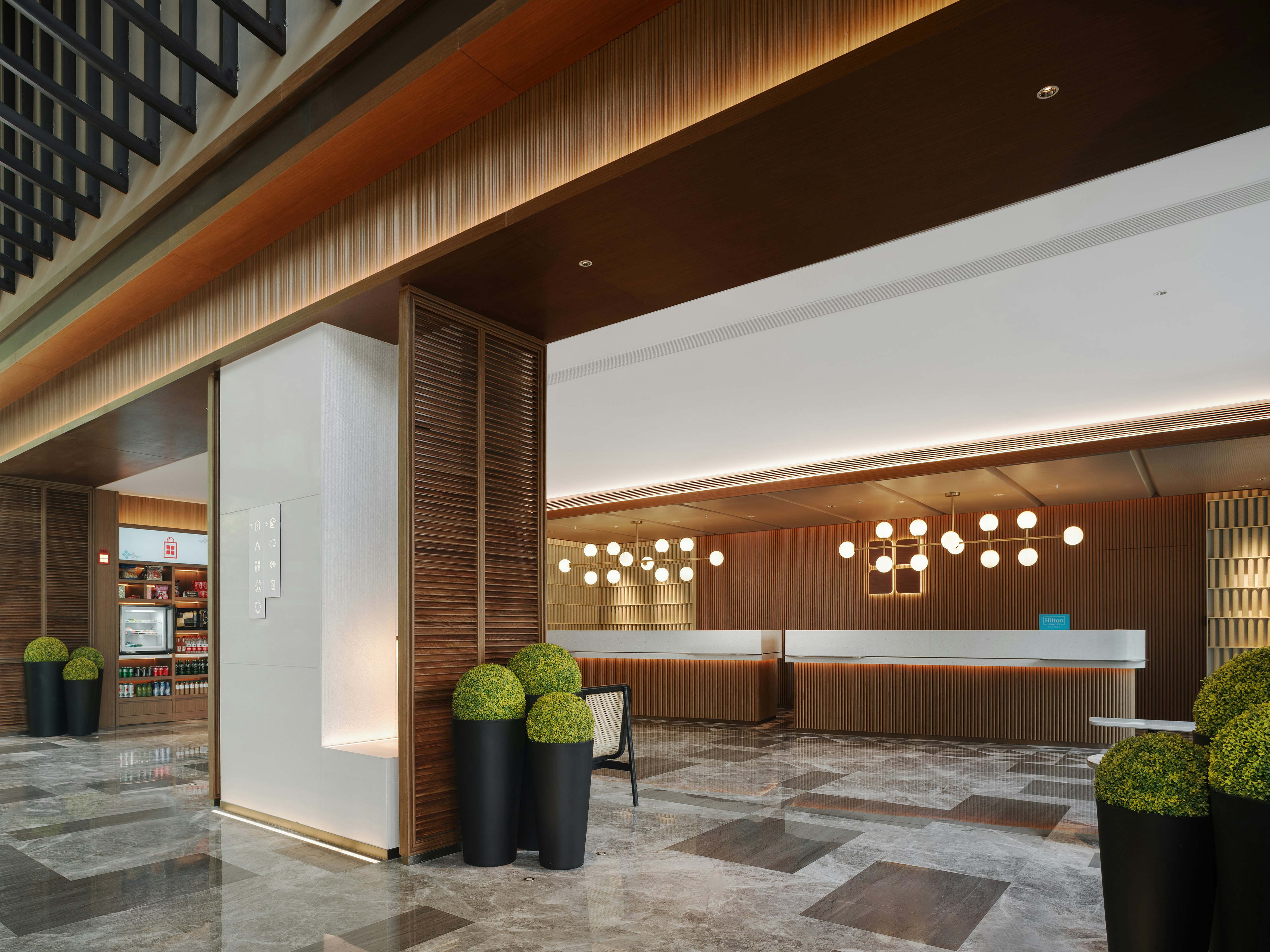 Hilton Garden Inn Zhangjiajie Wulingyuan 5/36