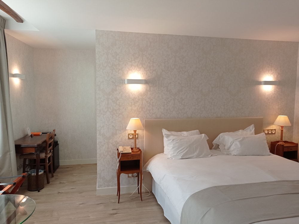 Le Grand Monarque 10/50