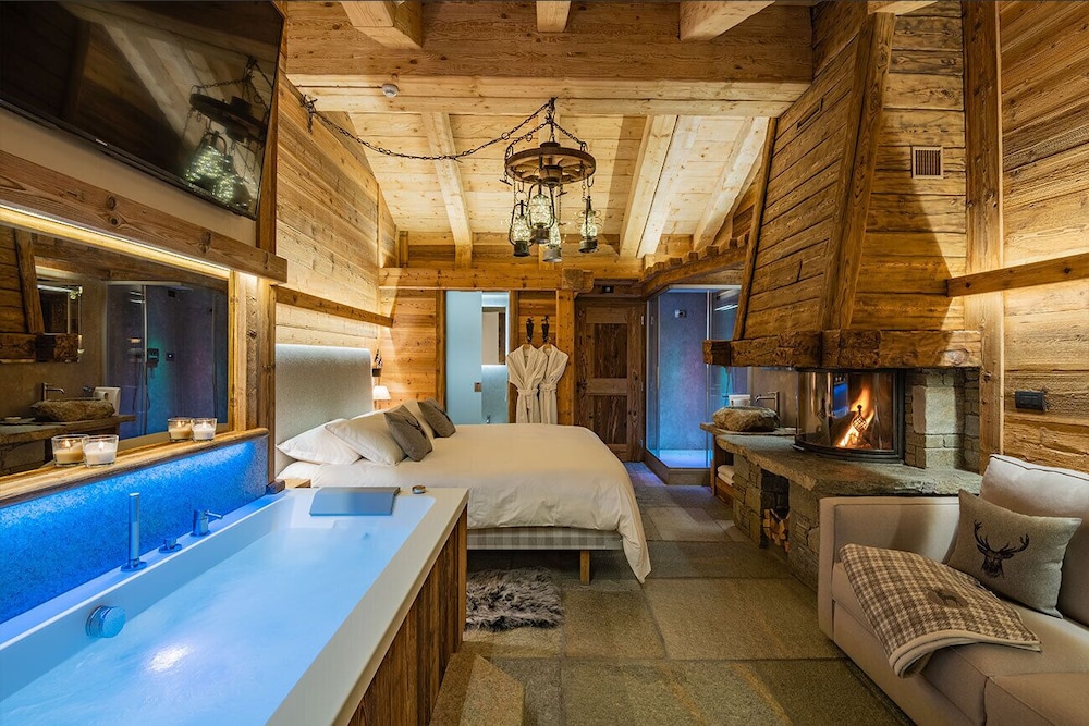 Park Chalet Village 20/50