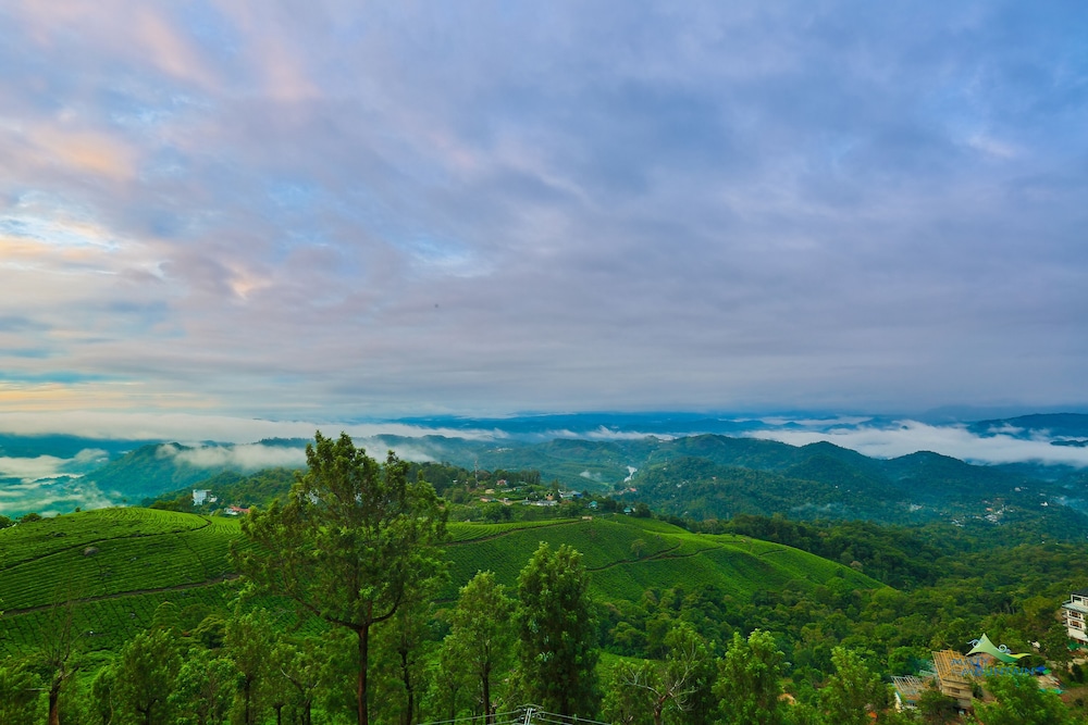 MISTY MOUNTAIN RESORT 52/64