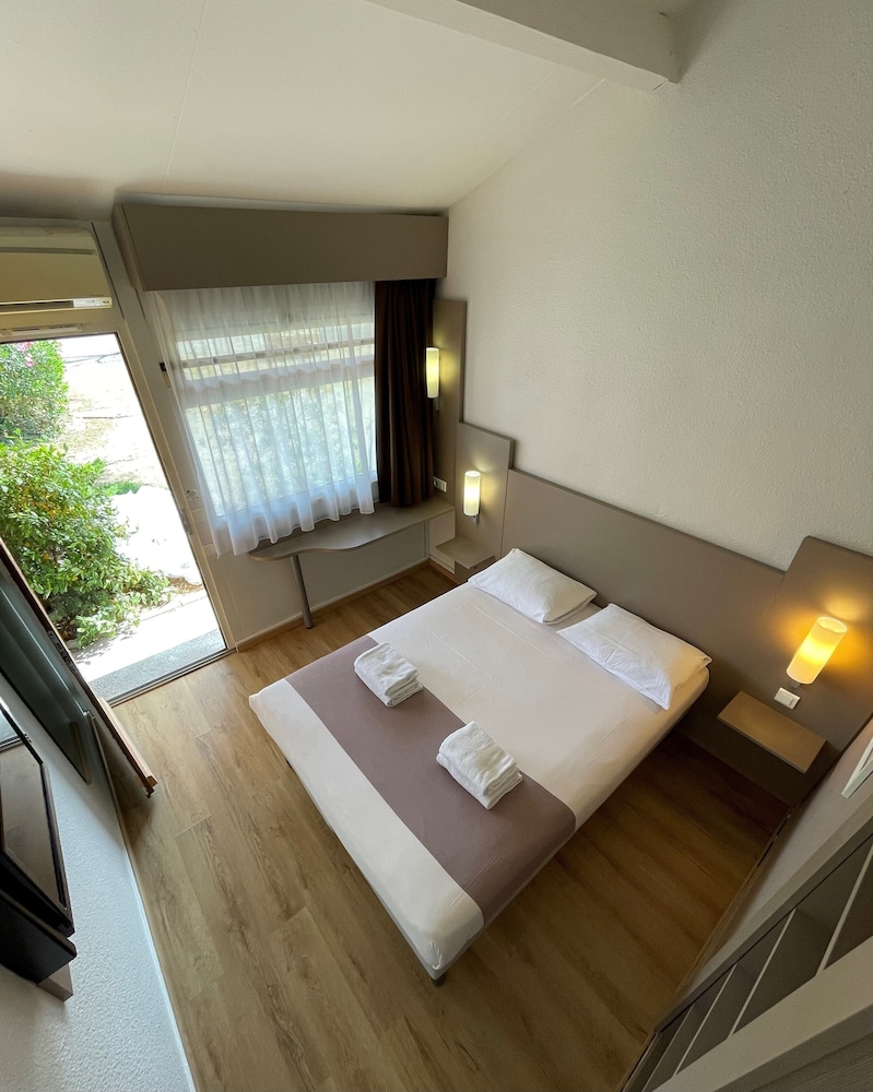 Hotel Cristol 14/60