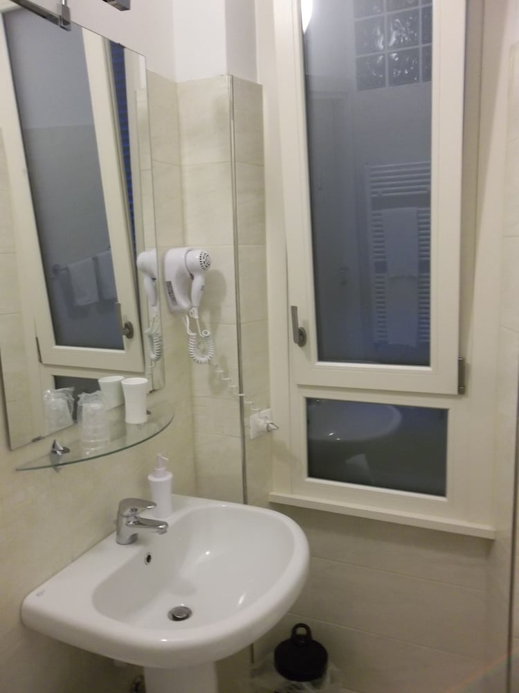 Albergo Amalfi Milano 59/67