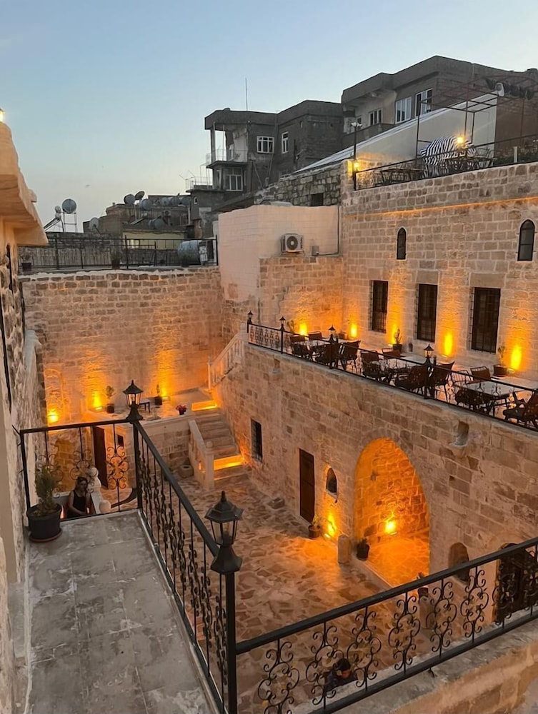 Aga Konagi Mardin 27/29