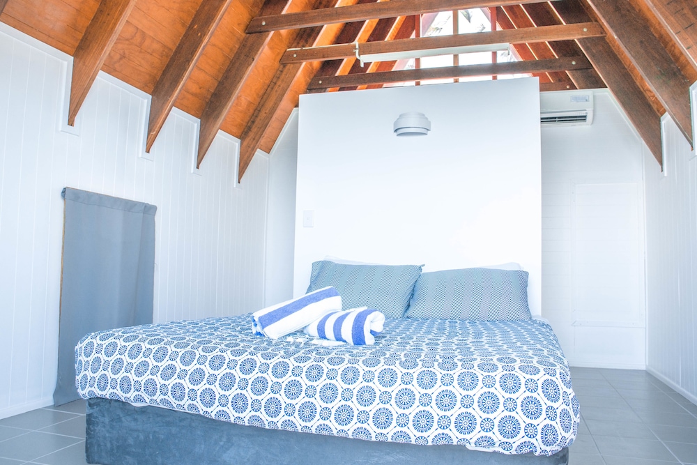 Nomads Magnetic Island - Adults only 5/50
