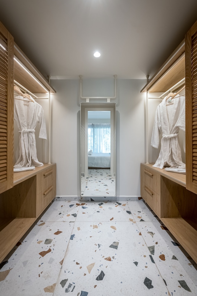 Akti Coast Club Hotel 32/62